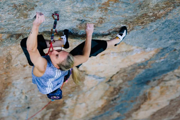 Janja Garnbret Blibliographie (9b+)