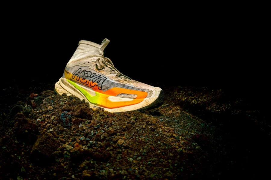Hoka Tecton X 4