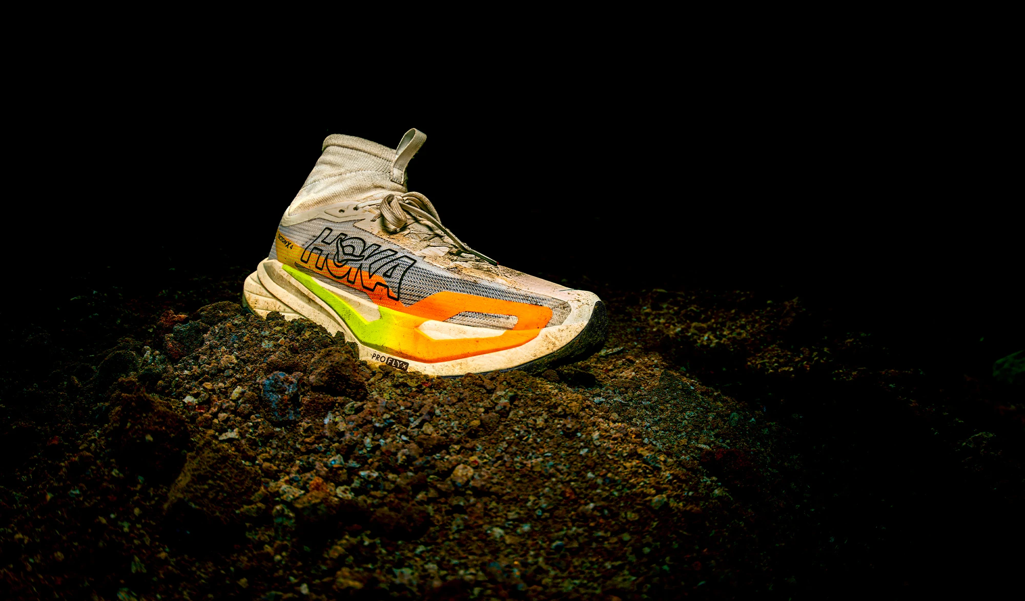 Hoka Tecton X 4