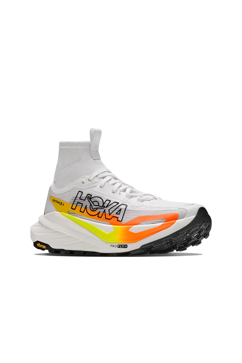 Hoka Tecton X 4