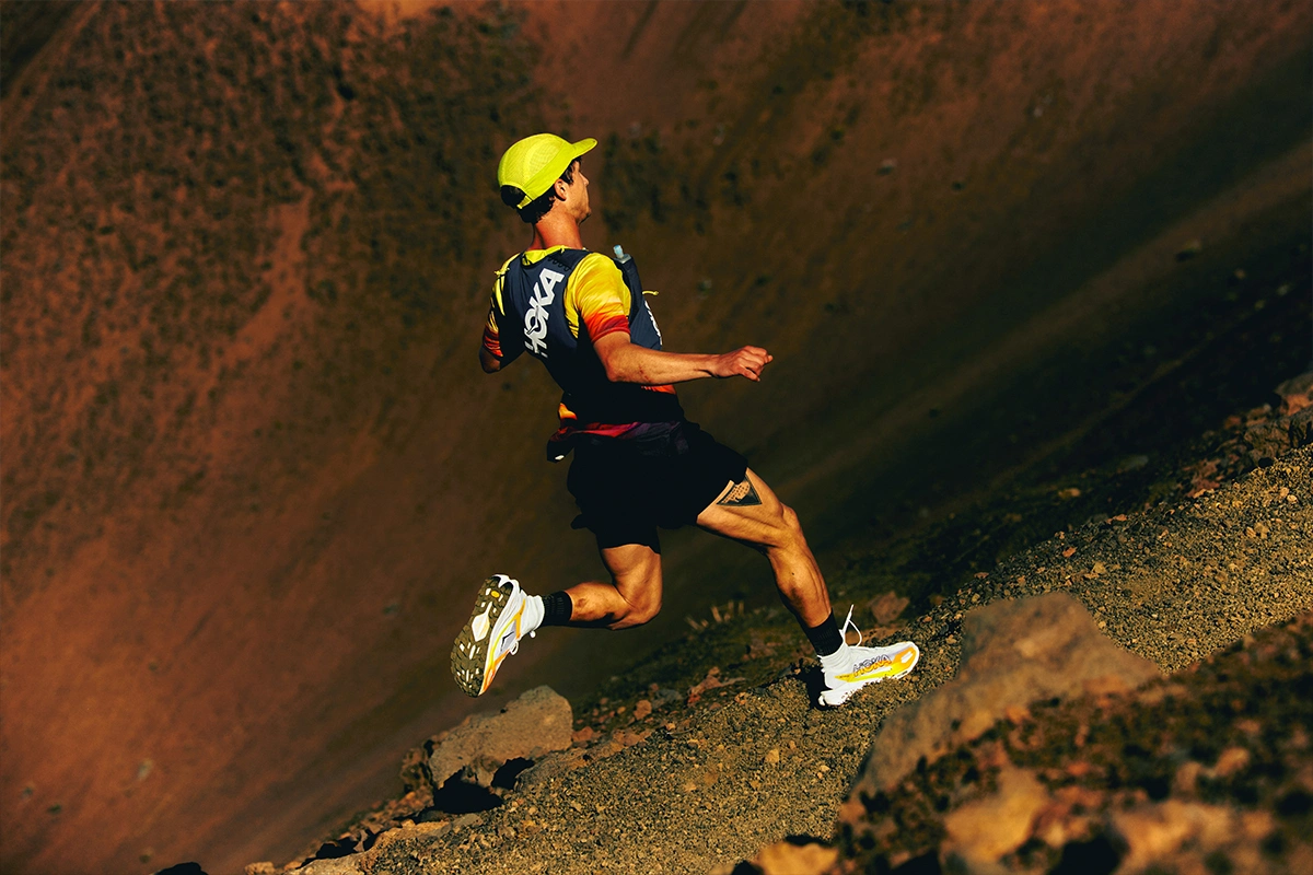 Hoka Tecton X 4