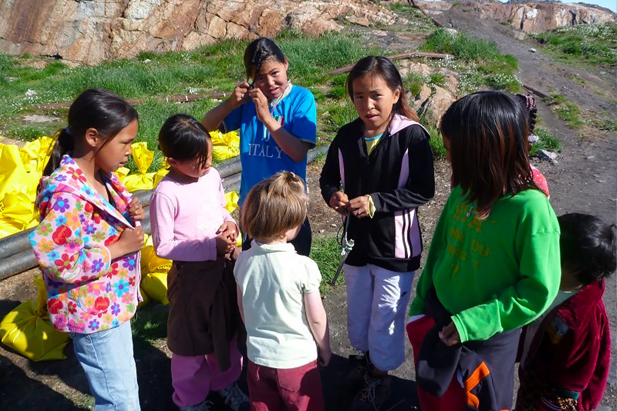 Groenland et Nunavut — été 2011, Léonie Broussier et ses copines inuits
